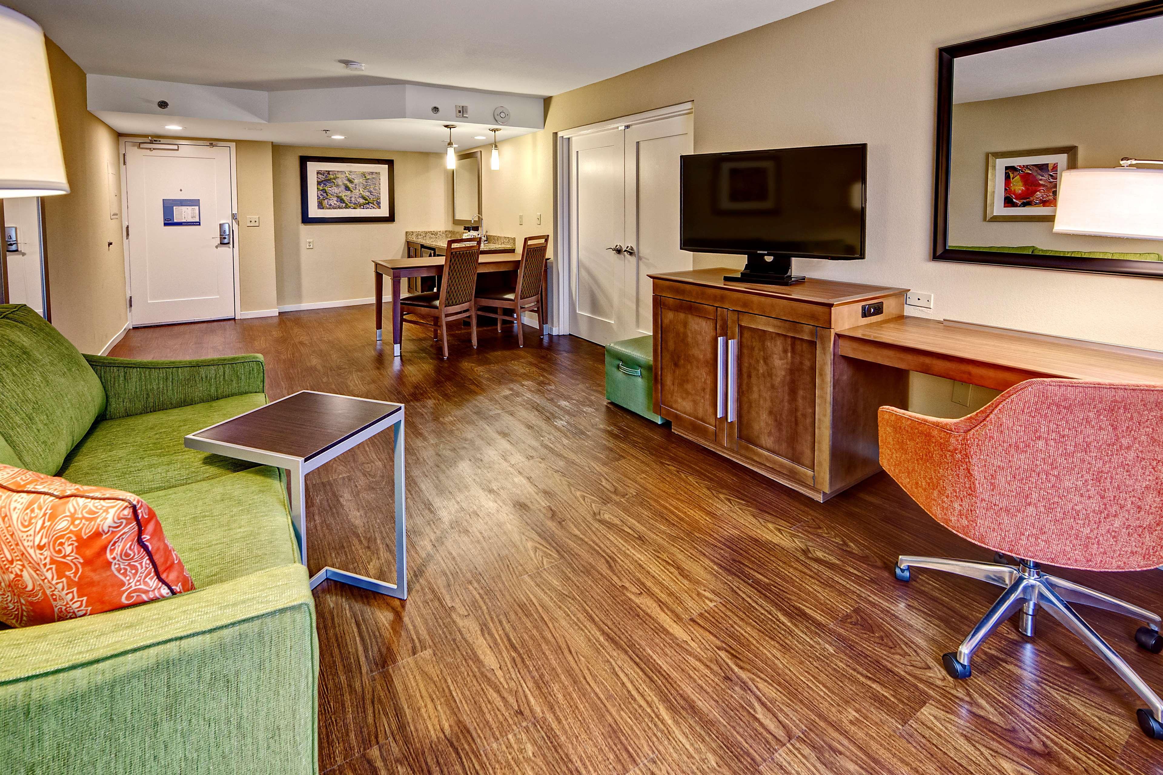 Hampton Inn And Suites Asheville Airport Флетчер Экстерьер фото