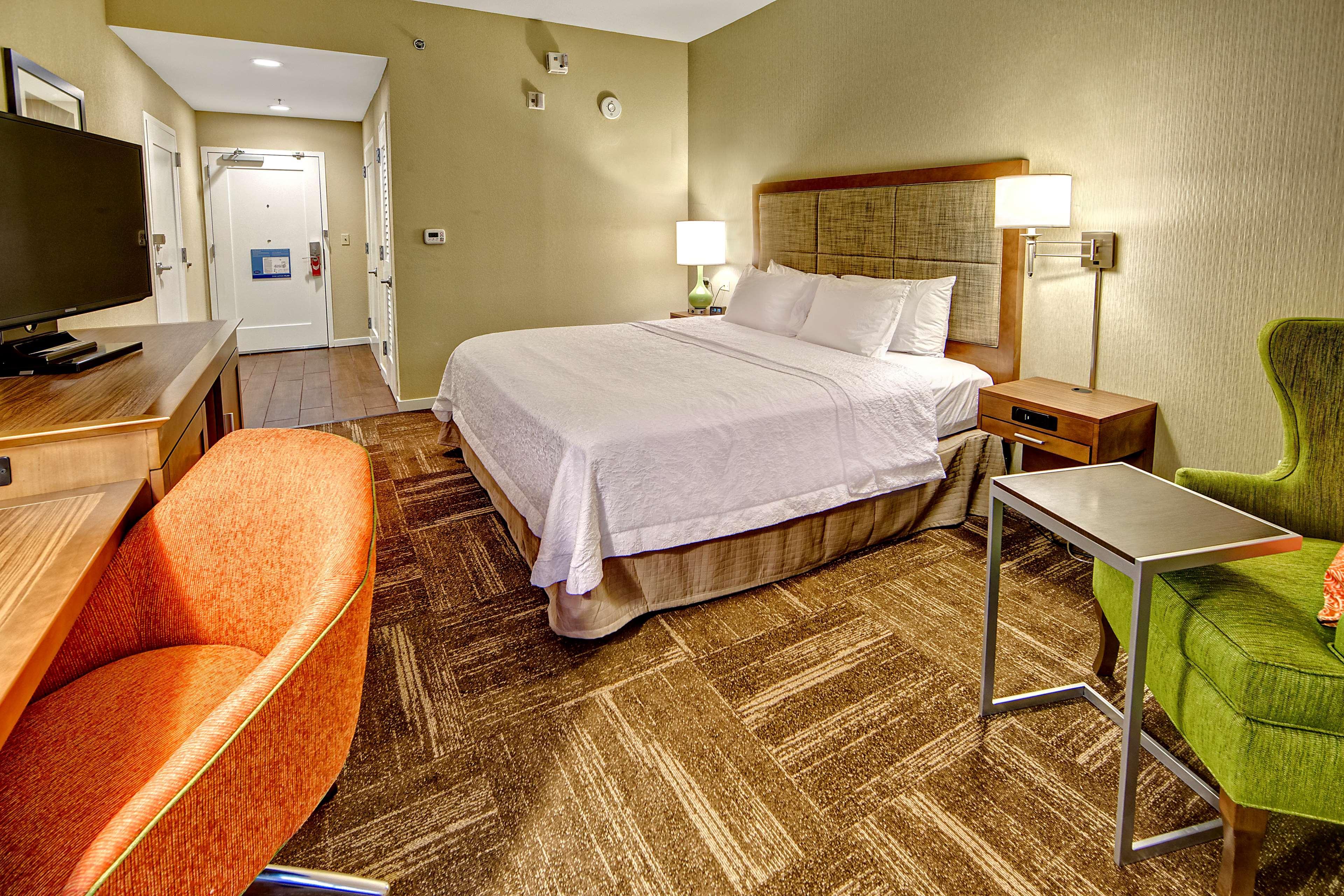 Hampton Inn And Suites Asheville Airport Флетчер Экстерьер фото