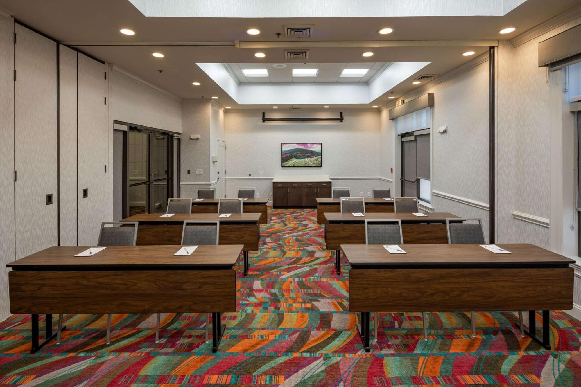 Hampton Inn And Suites Asheville Airport Флетчер Экстерьер фото
