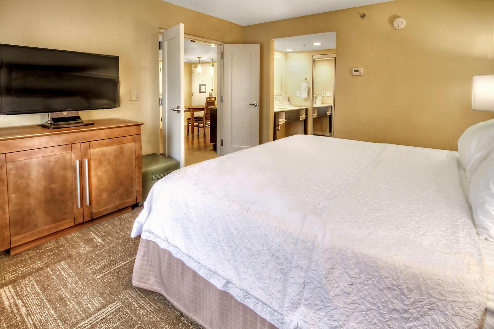 Hampton Inn And Suites Asheville Airport Флетчер Экстерьер фото