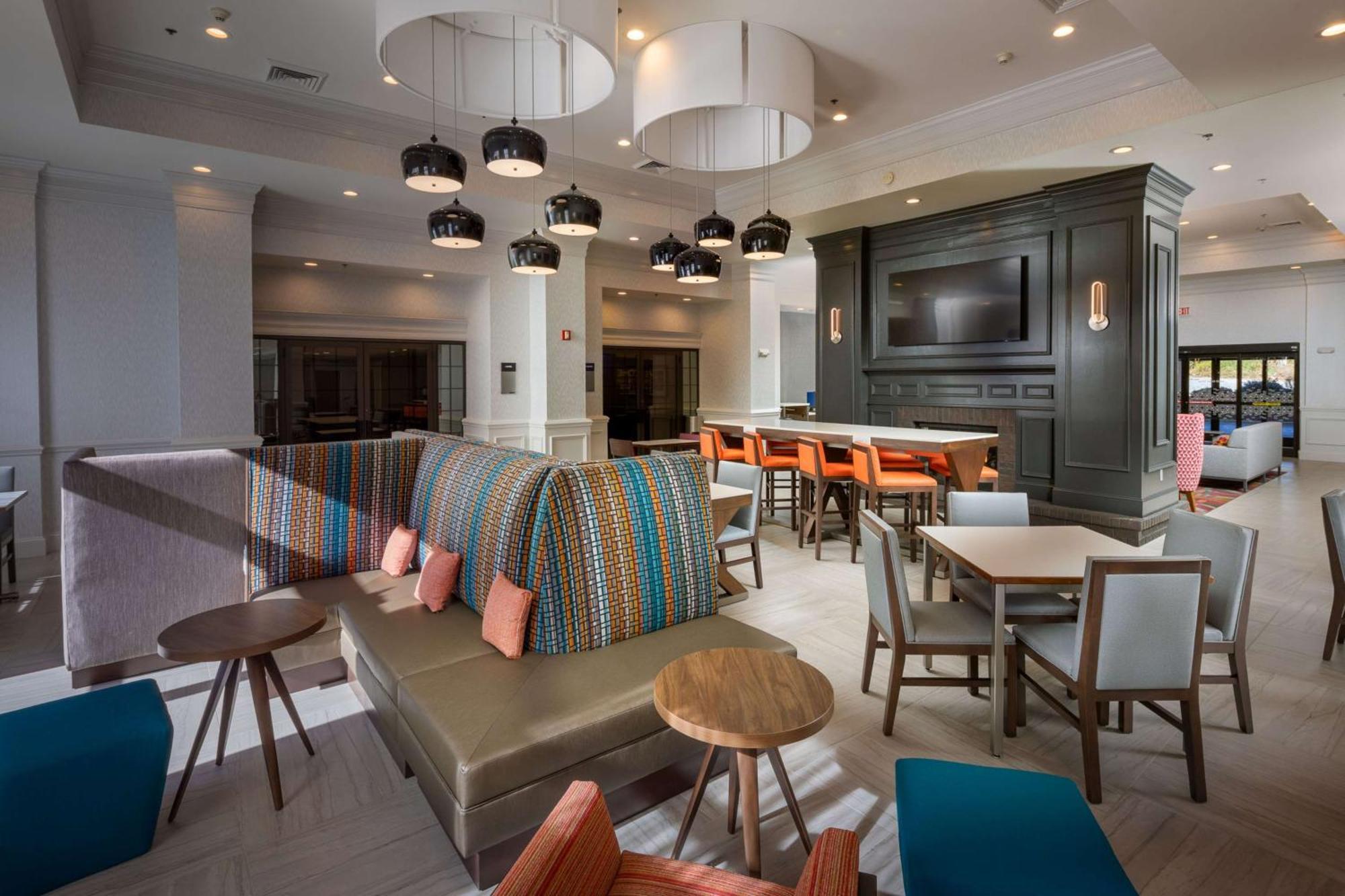 Hampton Inn And Suites Asheville Airport Флетчер Экстерьер фото