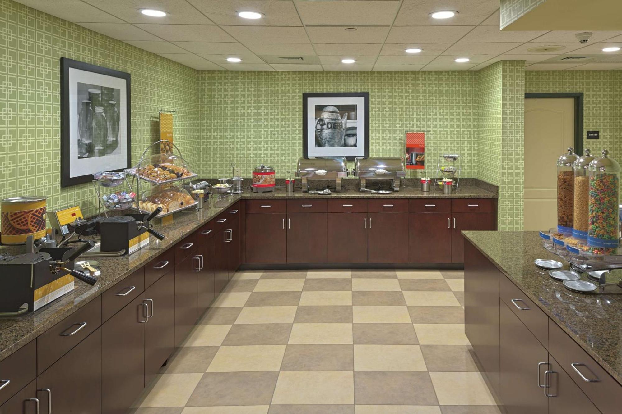 Hampton Inn And Suites Asheville Airport Флетчер Экстерьер фото